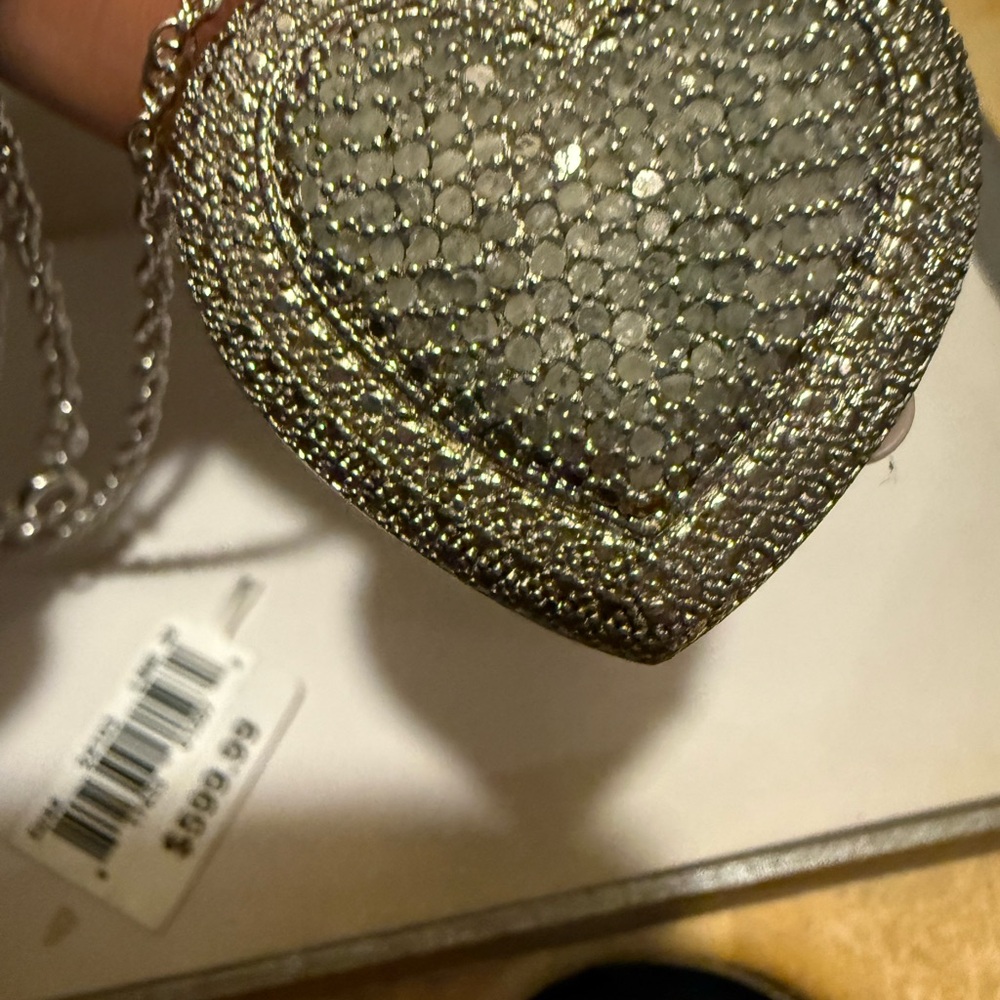 Elegant Silver diamond Heart Pendant Necklace - Picture 3 of 4